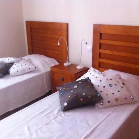 Villa Impeccable 4-Bed Villa *
